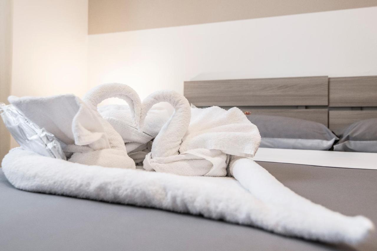 Residenza Miola Aparthotel Saronno Kültér fotó