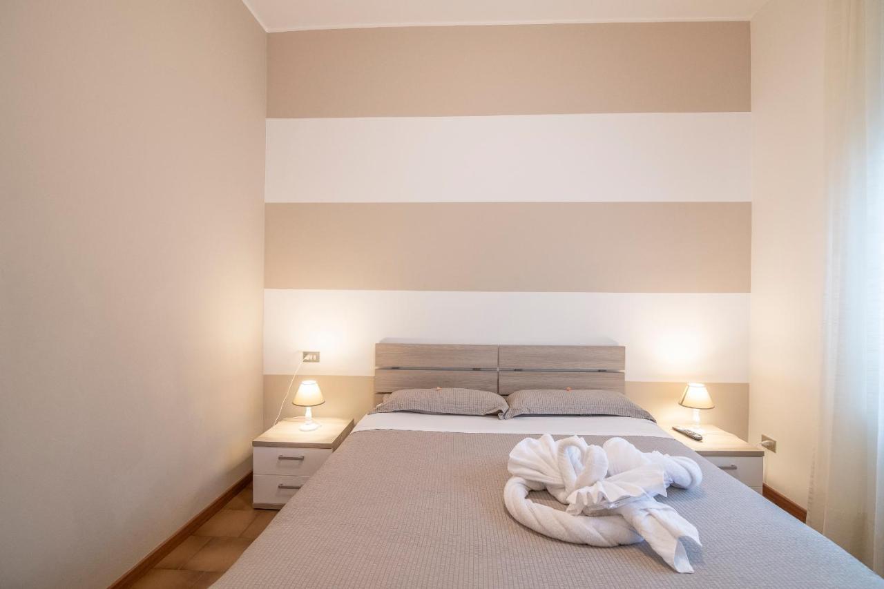 Residenza Miola Aparthotel Saronno Kültér fotó